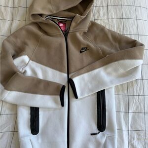 Nike Tech Beige and White Zip-Up Hoodie